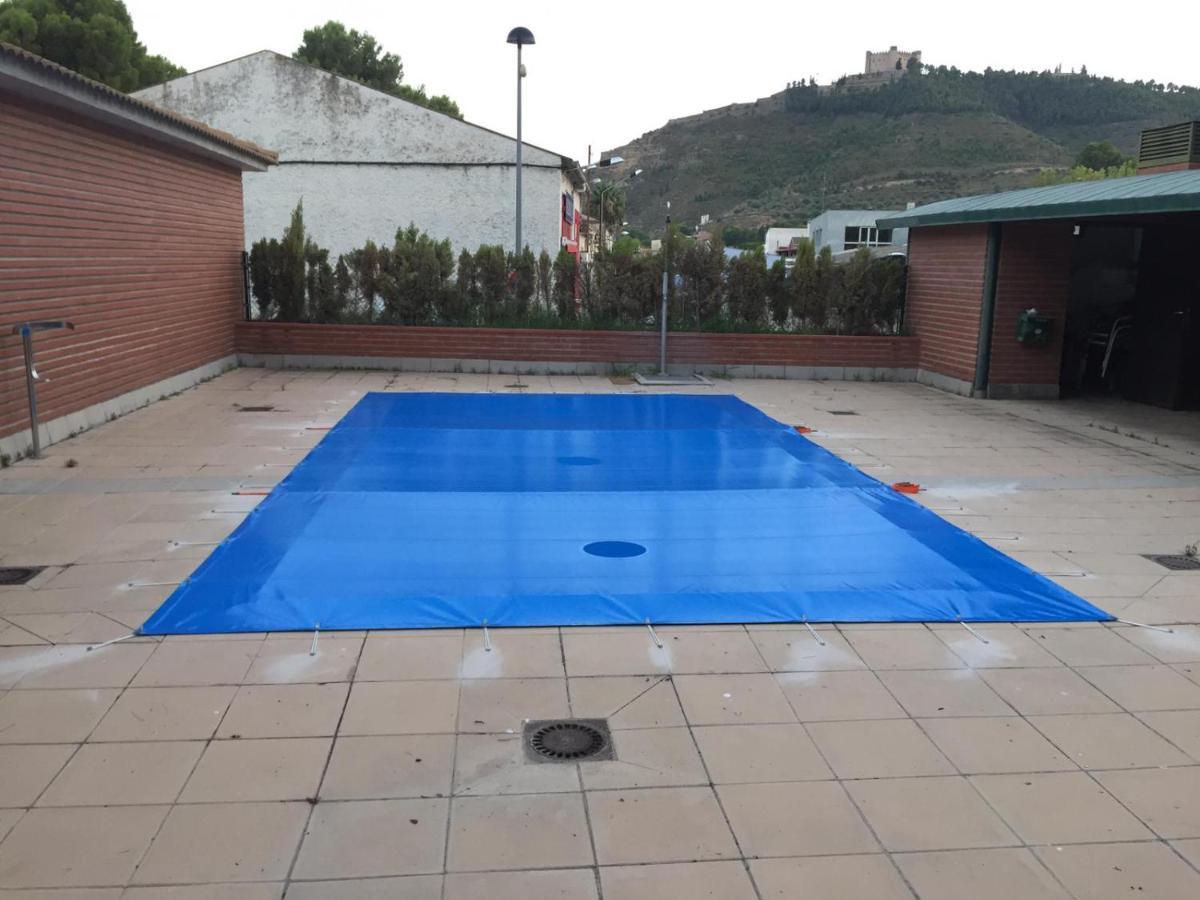 Tu Casa En Mequinenza Con Wifi Lägenhet Exteriör bild