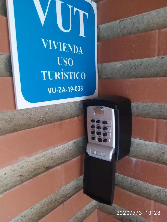 Tu Casa En Mequinenza Con Wifi Lägenhet Exteriör bild